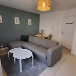 Studio Confortable Et Charmant